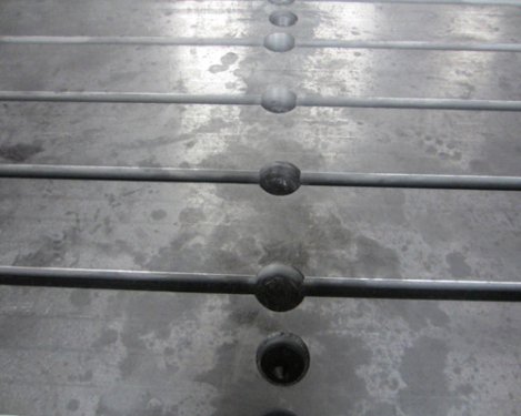 铸铁平板退栓孔